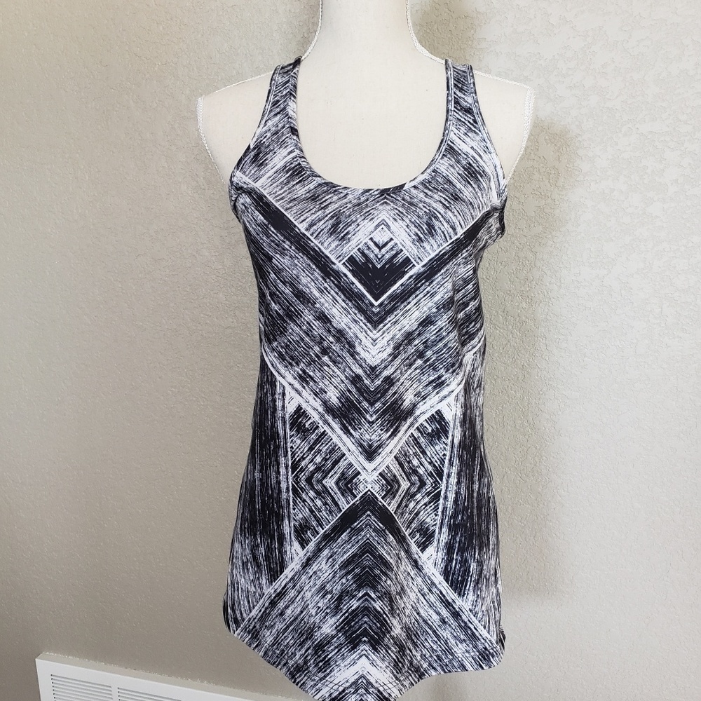 Lululemon racer tank